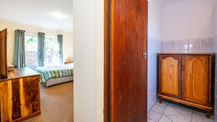 3 Bedroom Property for Sale in Denneoord Western Cape